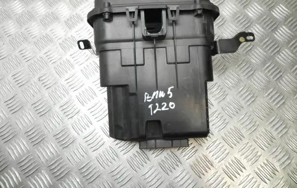 BMW 5 F10 F11 Radio/GPS head unit trim 7555189 T6501