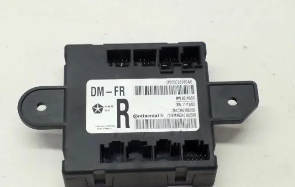 Dodge Grand Caravan Door control unit/module 05026860AE