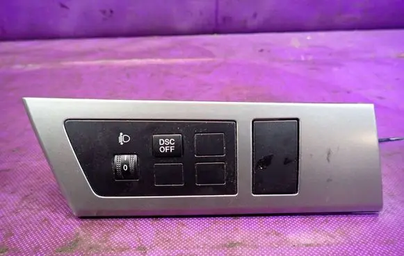 Light switch