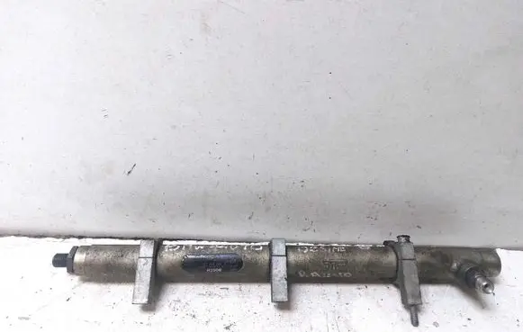 BMW 7 E38 Fuel main line pipe F00R000224