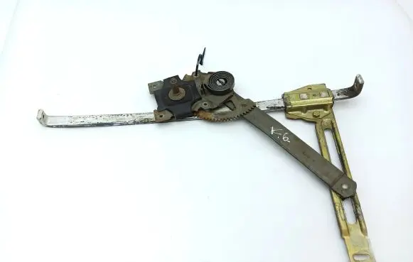 Mercedes-Benz S W116 Rear door manual window regulator 1167350102