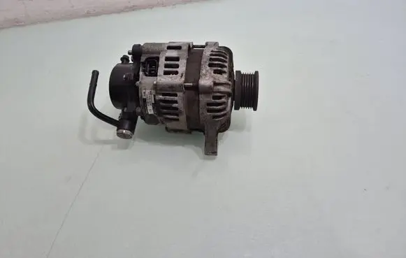Hyundai Tucson JM Generator/alternator 3730027013