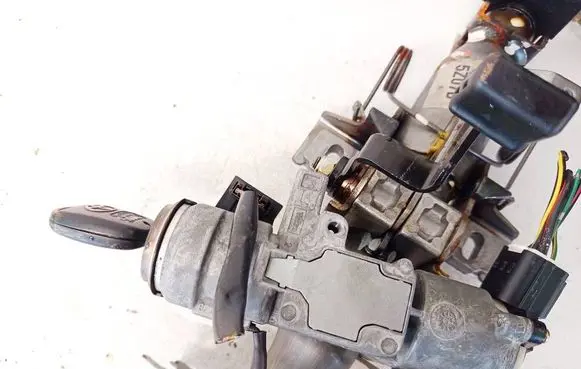 Toyota Avensis T250 Ignition lock