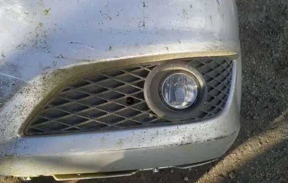Opel Astra H Front bumper lower grill