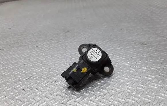 Mercedes-Benz B W245 Air pressure sensor A0061531528