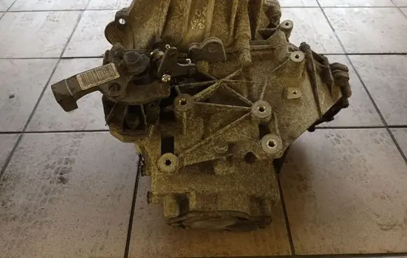 Mini One - Cooper Clubman R55 Manual 6 speed gearbox 0596926API 2300761016002 7610160