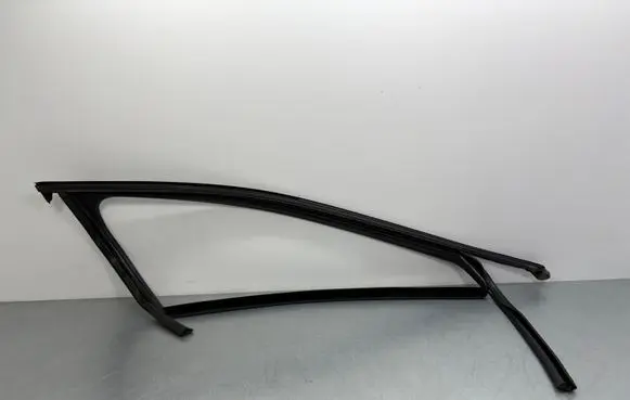 Audi A6 S6 C8 4K Rubber seal front coupe door 4K0837432B