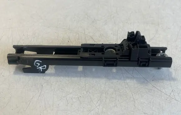 Mercedes-Benz EQC Seat belt adjustment rail A0008600388