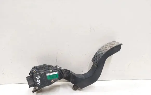 Audi A6 S6 C5 4B Accelerator throttle pedal 8D1721523A 6PV00802607