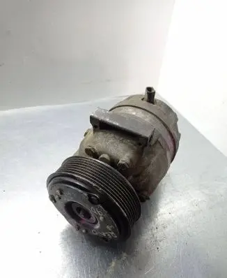Opel Vivaro Air conditioning (A/C) compressor (pump)