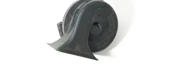 Audi A6 S6 C5 4B Horn signal