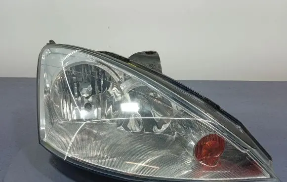 Ford Focus C-MAX Headlight/headlamp