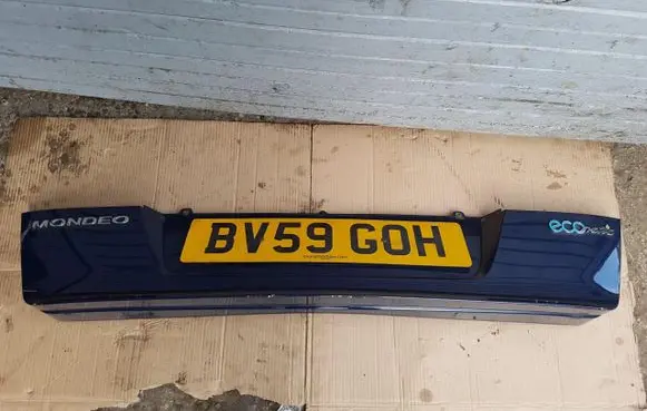 Ford Mondeo MK IV Rear window tailgate spoiler 