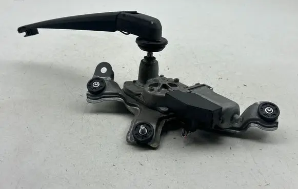 Toyota Avensis T270 Rear window wiper motor 8513005060 2596001571