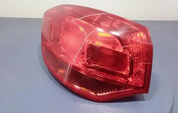 Opel Astra J Rear/tail lights 13282242