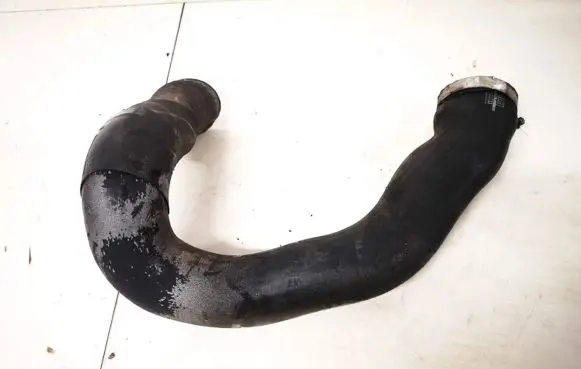 Audi A6 S6 C5 4B Intercooler hose/pipe 4b0145746e