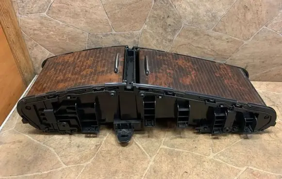 Mercedes-Benz CLS C218 X218 Glove box A2186801250