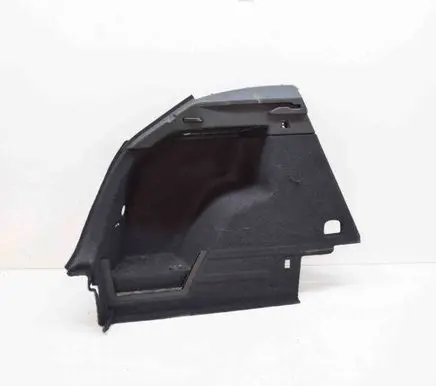 Trunk/boot side trim panel