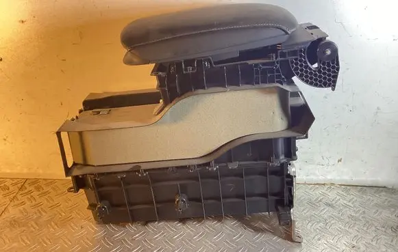 Lexus RX 450H Cup holder 5881248050