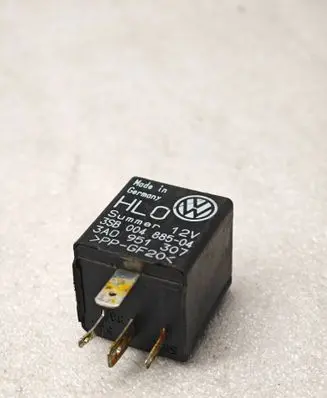 Volkswagen Transporter - Caravelle T4 Other relay 3SB00488504