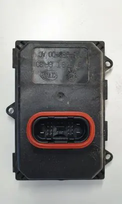 Volkswagen Touareg II Headlight ballast module Xenon 8U0941329