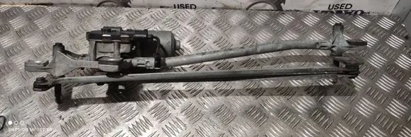 Volvo V70 Front wiper linkage 30796359