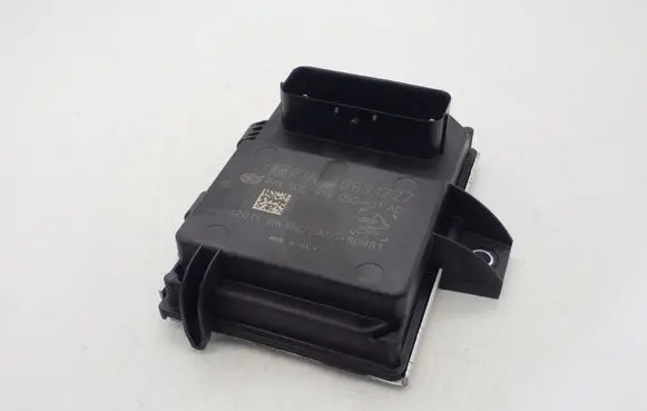 Opel Astra J Fuel injection pump control unit/module 20831727 5D393405001AC