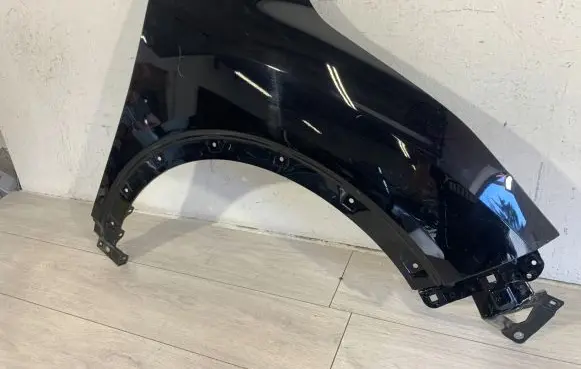 Mitsubishi Eclipse Cross Fender