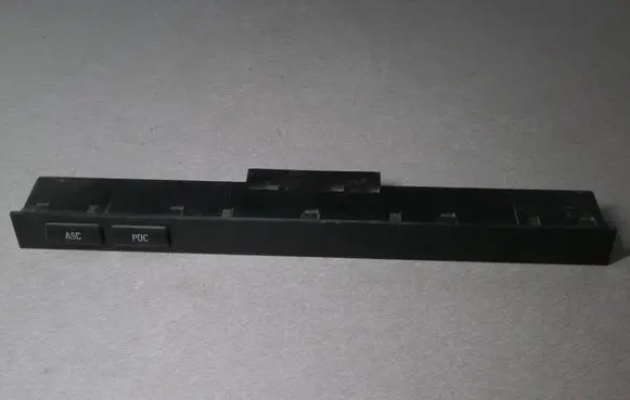 Traction control (ASR) switch