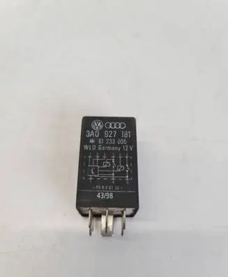 Volkswagen PASSAT B6 Combustion relay 61233005