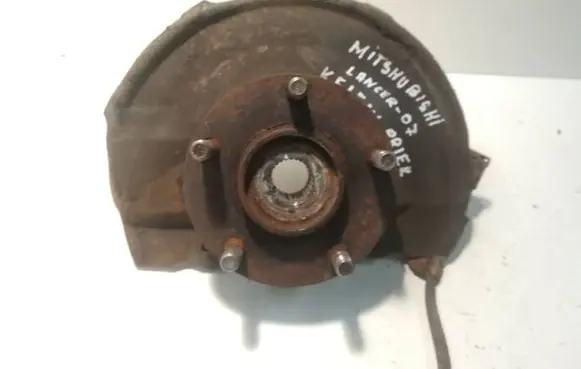 Mitsubishi Lancer Front wheel hub