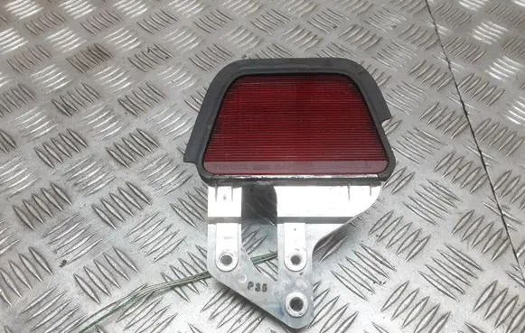 Toyota Avensis T250 Third/center stoplight