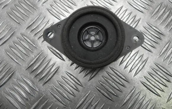 Toyota RAV 4 (XA40) Front door high frequency speaker 8615042010 R1746
