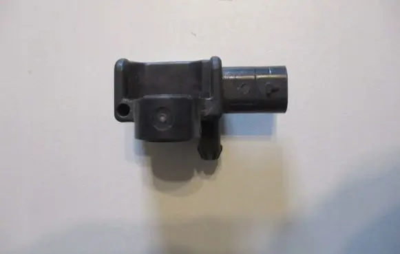 Mercedes-Benz B W246 W242 Airbag deployment crash/impact sensor A1668210151