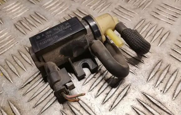 Mercedes-Benz Sprinter W906 Brake central valve 0091533128