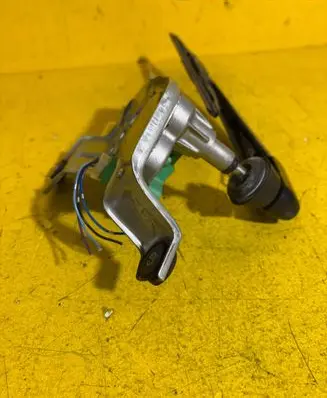 Peugeot 4007 Rear window wiper motor 33885