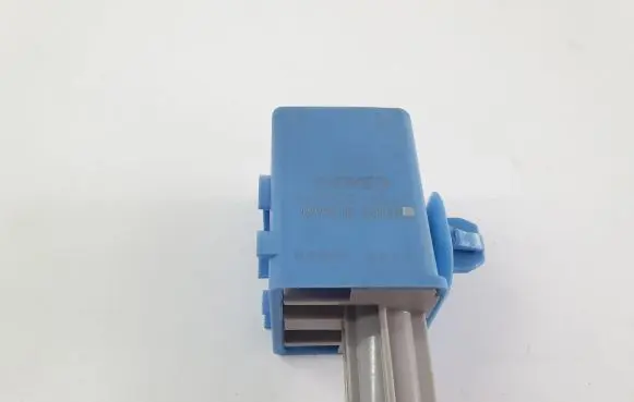 Suzuki Swift III Sensor 0689004860