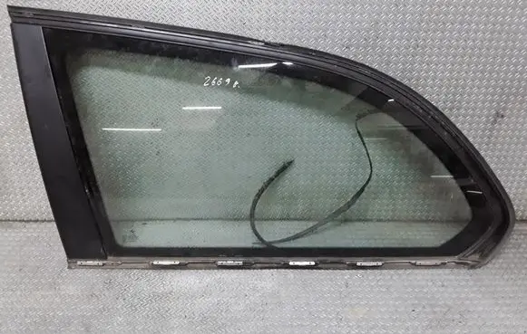 BMW 5 E60 E61 Rear side window