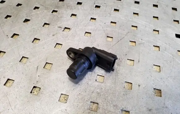 Volvo XC70 Camshaft position sensor 0232103063