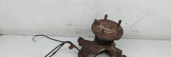 Ford Probe Rear wheel hub spindle/knuckle 