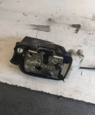 Maserati Quattroporte Rear door lock