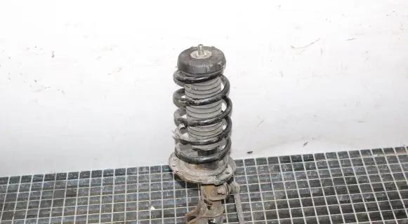 Opel Mokka Front shock absorber/damper 95137357