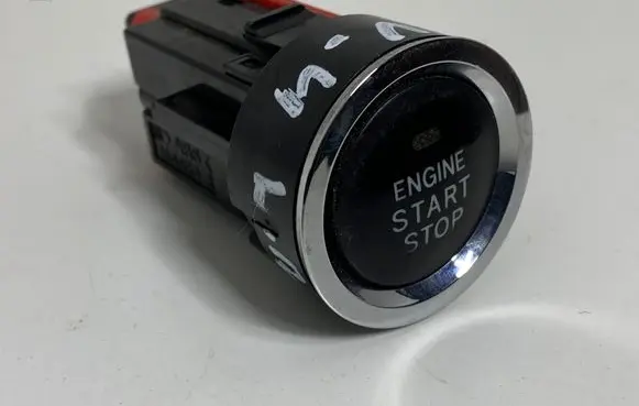 Toyota RAV 4 (XA30) Engine start stop button switch 968M7301442 2842ATMIMB1