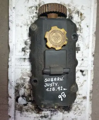 Subaru Justy Engine head 