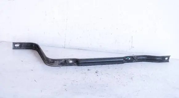 Peugeot 5008 II Fuel tank mounting bracket 9814136180 H340