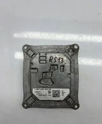 Peugeot 308 Xenon control unit/module 130732940300