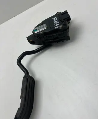 Volkswagen Sharan Accelerator throttle pedal 7M3721603B YM219F836AA