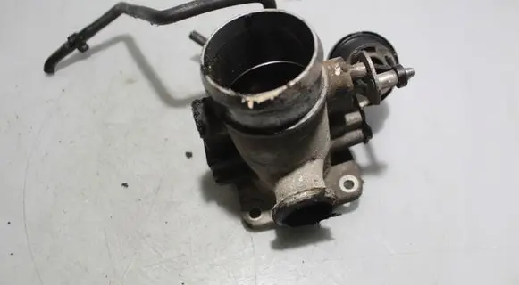 Volkswagen II LT Throttle valve