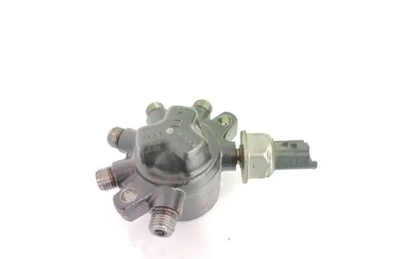 Ford Focus Fuel distributor 4M5Q9D280DB