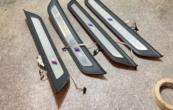 BMW 5 G30 G31 G38 Front sill trim cover 8061056 8064906 8064905
